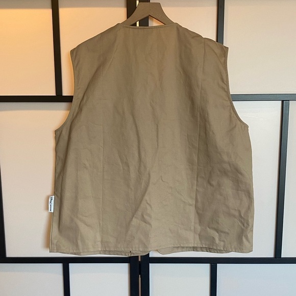 Disney x Pretty Little thing beige embroidered Mickey Mouse Vest. NWT - Picture 14 of 15